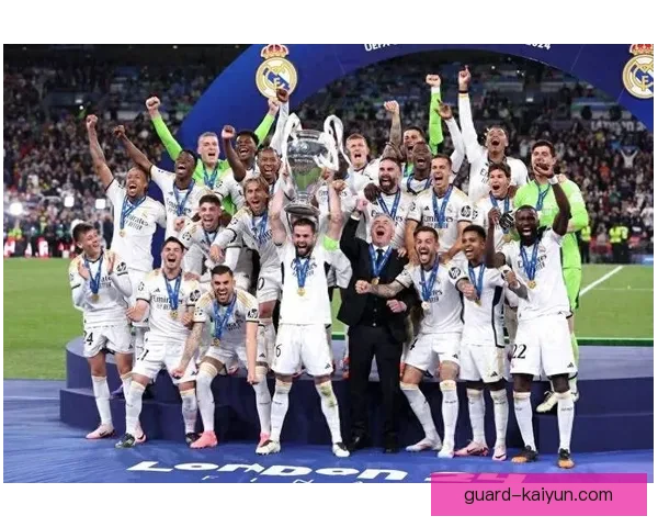 欧冠联赛半决赛将至，豪强对决备受期待，谁能成功晋级决赛？