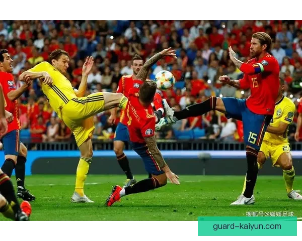 欧洲杯进球集锦回顾：精彩瞬间与表现分析